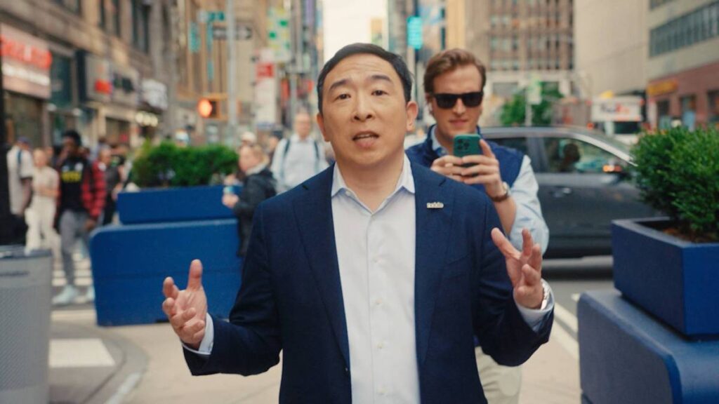 Andrew Yang took inspiration from Mark Cuba for Noble Mobile on his budget mobile phone