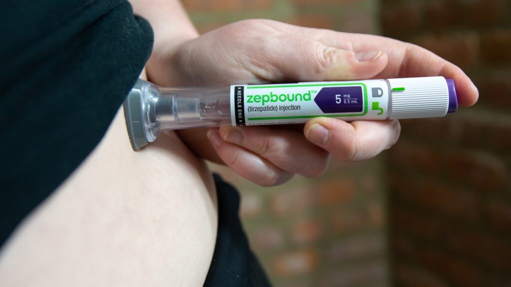 Eli Lilly launches 1-month dosage Zepbound obesity drug pen